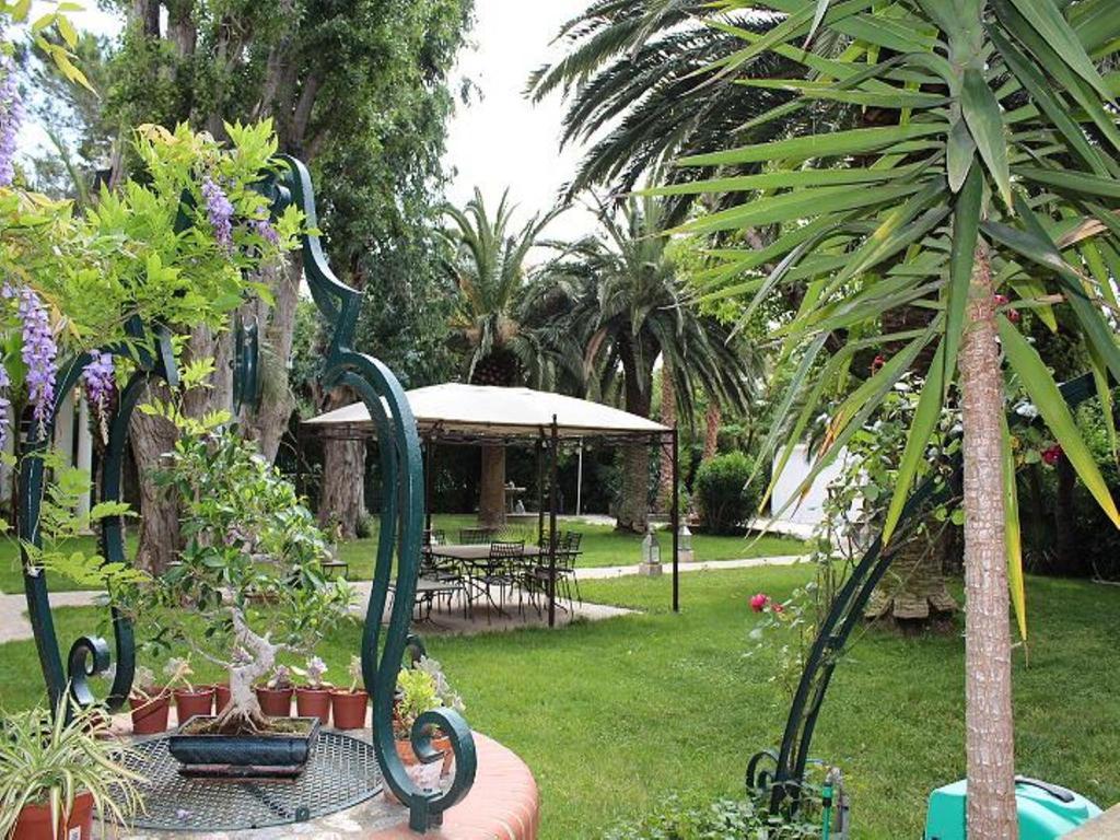 Bed and Breakfast Domaine Saint Nicolas à Perpignan Extérieur photo